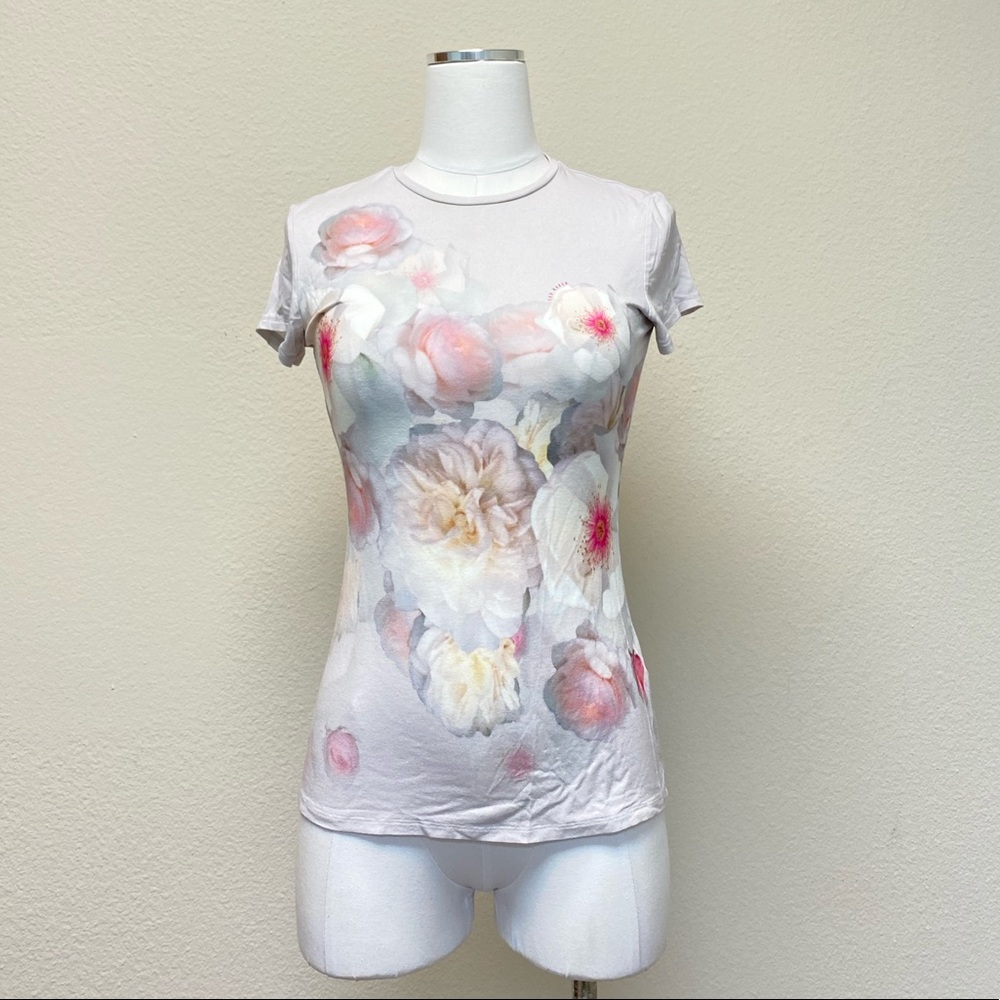 ⭐️SOLD⭐️Ted Baker Floral Tee